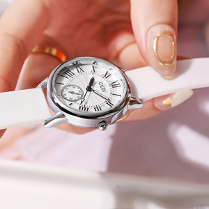 Reloj de cuarzo impermeable para parejas, estilo deportivo de verano, con correa de silicona a prueba de sudor, de primera calidad. - Product Image 2
