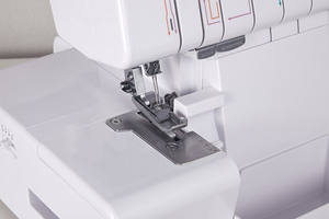 JUKKY JK843 Nouvelle machine à coudre surjeteuse semi-automatique 4 fils portable pour usage domestique, vêtements et confection, haute vitesse - Product Image 6