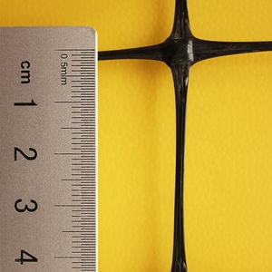 รั้วกั้นเพื่อความปลอดภัยตาข่ายพลาสติก PE สีดำตาข่ายไก่สำหรับฟาร์มสัตว์ปีกตาข่ายกวาง - Product Image 6