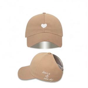 Casquettes à visière <span class=keywords><strong>en</strong></span> coton personnalisables OEM ODM Beckon, légères, <span class=keywords><strong>pour</strong></span> l'été, idéales <span class=keywords><strong>pour</strong></span> les promotions <span class=keywords><strong>de</strong></span> marque et les <span class=keywords><strong>aventures</strong></span> <span class=keywords><strong>en</strong></span> plein air - Product Image 4