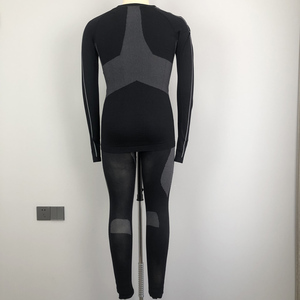 Ensemble de couches de base sans couture pour hommes <span class=keywords><strong>sous</strong></span>-vêtements thermiques évacuant l'humidité haut et pantalon chauds d'hiver pour le <span class=keywords><strong>ski</strong></span> - Product Image 2
