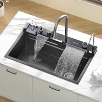 Ensemble de robinetterie de cuisine Voriva Nano Black en acier inoxydable brossé anti-rayures, avec robinet cascade effet pluie et touches de style piano