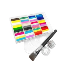 Palette de gâteaux fendus à base d'eau 12 couleurs personnalisées professionnelles Peinture et peinture pour le visage arc-en-ciel Peinture pour le corps facile à laver