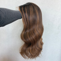 Perruque médicale en cheveux naturels avec construction Lace Front, bonnet doux et respirant, raie naturelle, ajustement sûr pour usage quotidien