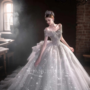 Vestido de Novia de Lujo Vintage con Cola de Capilla, Estilo Princesa, con Apliques, Escote Corazón y Espalda Descubierta Lsjj48 - Product Image 1