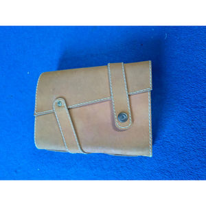 Nuevo Cuaderno de Cuero Genuino Impreso, Encuadernado, con Logotipo Personalizado, Papel Ecológico y Cierre de Seguridad - Product Image 1