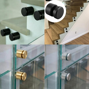 Soportes de vidrio de acero inoxidable pulido de tres orificios con tornillos de placa negra y tapa plana para montaje de barandales de vidrio Abbey - Product Image 5