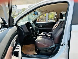 รถ SUV หรูหรา สภาพดี ใช้เชื้อเพลิงเบนซิน มิตซูบิชิ เอาท์แลนเดอร์ ปี 2021 รุ่นปรับโฉม เครื่องยนต์ 2.0 ลิตร เกียร์อัตโนมัติ ขับเคลื่อนสองล้อ รุ่นสมูท เอดิชั่น - Product Image 4