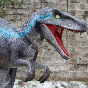 Disfraz de Dinosaurio Raptor Azul de Jurassic World Personalizado de Fábrica 2026, Accesorios Interactivos para Parques - Product Image 3