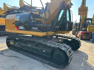 รถขุดตีนตะขาบ Caterpillar 320D2 ใช้งานน้อย 2100 ชั่วโมง - Product Image 2