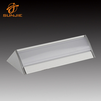 Profilé en aluminium LED triangulaire anodisé argent de bonne qualité, extrusion LED suspendue avec diffuseur en polycarbonate pour bande lumineuse