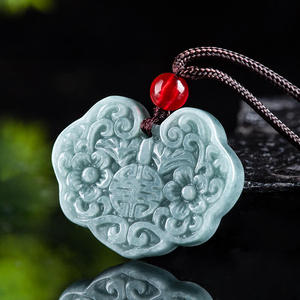 หยกธรรมชาติ ลายมงคล หยกน้ำสีฟ้า จี้ห้อยคอ สไตล์จีน ของขวัญ UNISEX พร้อมใบรับรอง HJ76 - Product Image 2