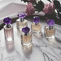 Fournisseur direct d'usine, bouchon de flacon de parfum en cristal blanc, luxe léger haut de gamme, formes géométriques personnalisables
