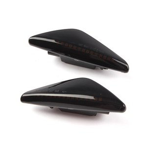 Autodragons - Luces LED Dinámicas de Señalización Lateral Ahumadas, Color Ámbar, para BMW X5 E70, X5, X6 E71, E72, X3 F25 - Product Image 2