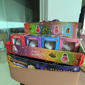 Jouet à presser Père Noël mignon en TPR, jouet anti-stress souple, cadeau pour enfants - Product Image 4