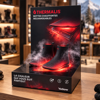 Comptoir d'exposition de chaussures en acrylique personnalisé avec ambiance lumineuse douce, vitrine de présentation de baskets pour magasin de détail