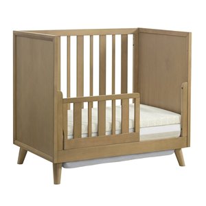 Factory Wholesale Eco-friendly Multifunctional Solid Wood Crib Pine <strong>Baby</strong> Bed <strong>Cradle</strong> Splicing Big Bed European American Style - Product Image 4
