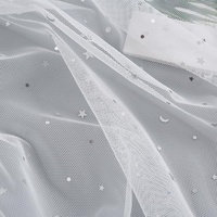 Tissu en tulle tricoté 100% polyester, super doux, léger, coupe-vent, teinture unie, textile d'ameublement, fond photo, fil fantaisie