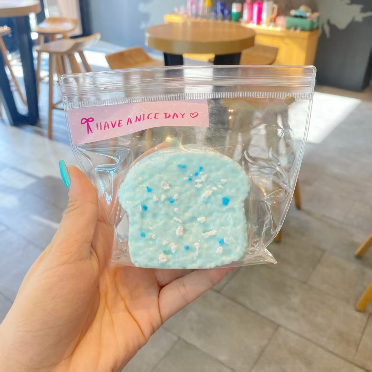 Stuffed Thick Toast [Blue]