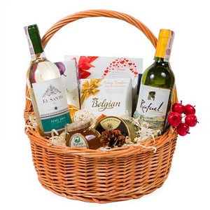 Cesta de regalos de navidad única para mujeres jóvenes - Product Image 3