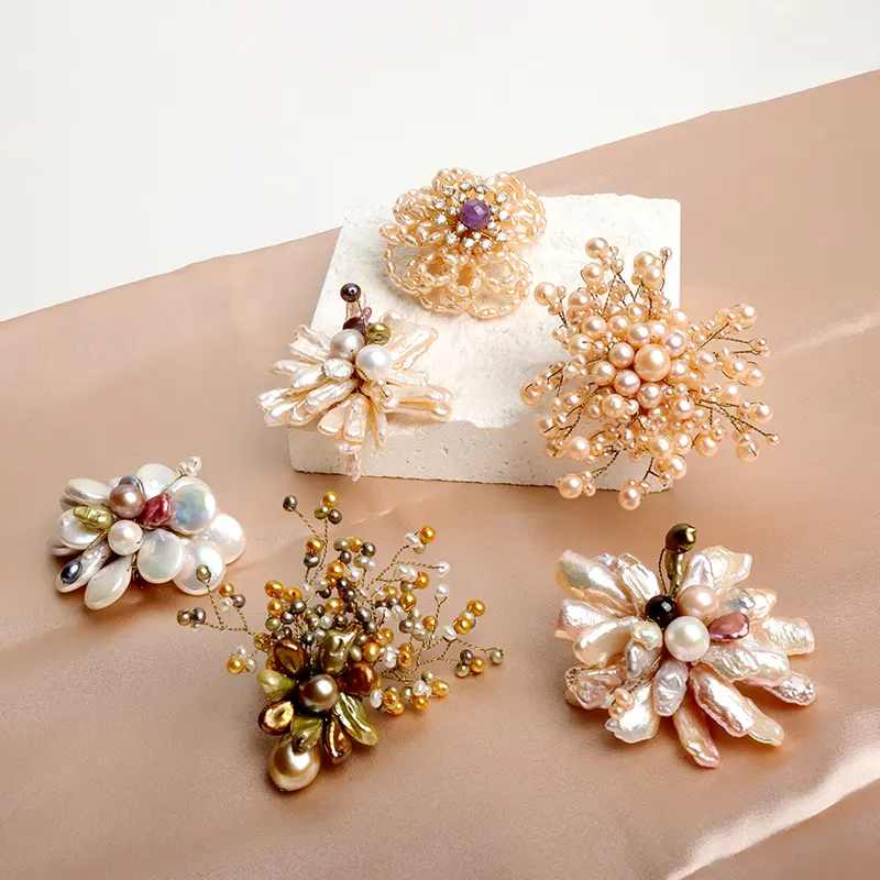 wedding women luxury designer flower rhinestone brooches pin wedding small brooch zircon bride pink rose brooches