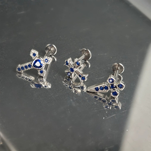 Bijoux de piercing tendance en cuivre et zircon, clou d'oreille en zircon bleu, motif cœur, croix, sceptre, pour cartilage, à filetage, vente en gros OEM - Product Image 2