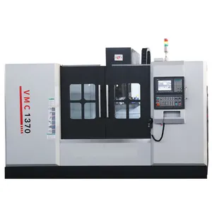 Atualize sua linha de produção com VMC1370 Máquina de torneamento e fresagem de metal CNC de ligação de 4 eixos, centro de usinagem vertical