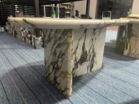 Marbre naturel Calacatta Violet, pierre unique avec veinage violet-noir moderne, idéal pour table basse ovale pour villa, salon ou salle à manger