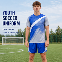 Tenue de football personnalisée pour jeunes, maillot à manches courtes en tissu mesh respirant, pour équipes sportives juniors, commandes en gros personnalisées