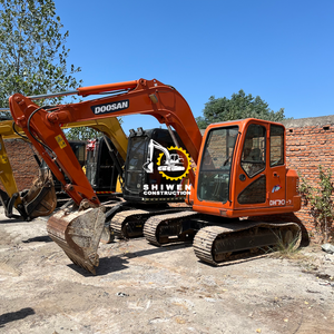Miniexcavadora de orugas usada Doosan, gran oferta de Mayo de Xuc, componentes centrales, caja de cambios de motor de bomba, 2017 - Product Image 2