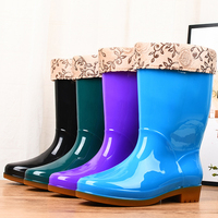 Bottes de pluie pour femmes KLH495, résistantes à l'usure, chaussures de pluie pour femmes, bottes de pluie en PVC et caoutchouc, tube moyen