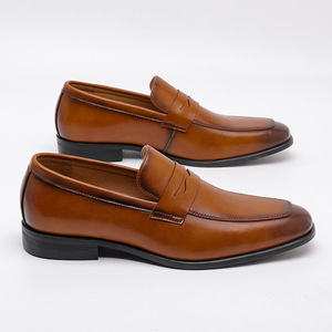 Chaussures Oxford en cuir Chaussures de ville en cuir véritable de haute qualité pour hommes, idéales pour le bureau - Product Image 3
