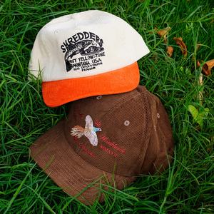 Gorras Personalizadas de 5 Paneles con Estructura Snapback, Gorras de Pana con Logotipo Bordado - Product Image 1