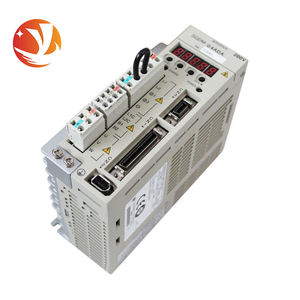 Controlador de Servoaccionamiento Industrial SGDM-04ADA Original, Nuevo, Controlador Lógico Programable (PLC) - Product Image 3