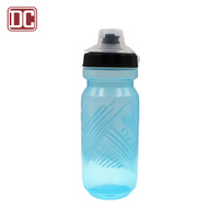 Bouteille d'eau pour vélo, sans BPA, en plastique, accessoires de sport pour le cyclisme, design personnalisé, adultes
