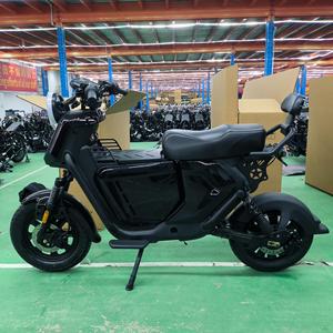 สกู๊ตเตอร์ไฟฟ้าสำหรับผู้ใหญ่ระดับไฮเอนด์ OEM ขนาด 16 นิ้ว สำหรับขับขี่ในเมือง ความเร็วสูง ยางใหญ่ ไฮบริด กำลังไฟ 1000W 1500W แบตเตอรี่ 25Ah 30Ah 40A - Product Image 1