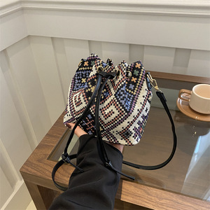Lightweight Durable Foldable Waterproof Zipper Canvas Handbag 2026 New Floral Striped Ethnic Style Versatile for Women - Product Image 1