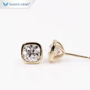 wholesale moissanite earring 14k/18k yellow gold hand made 0.75 carat cushion old mine cut moissanite stud earring for lady