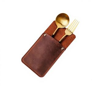 Porta Cubiertos Enrollable de Cuero de Lujo, Duradero, Reutilizable, Organizador de Utensilios Resistente al Agua y a los Golpes para Compradores Mayoristas de Hostelería - Product Image 1