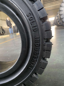 Neumático Sólido 7.00-12 R657 101 para Camiones, Grúas, Excavadoras, Tractores Portuarios, Transporte de Equipaje, Directo de Fábrica - Product Image 2
