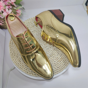 <span class=keywords><strong>Scarpe</strong></span> Eleganti a Punta <span class=keywords><strong>con</strong></span> Lacci, Tomaia Dorata, <span class=keywords><strong>Tacco</strong></span> <span class=keywords><strong>Alto</strong></span>, <span class=keywords><strong>Scarpe</strong></span> Oxford in Pelle Verniciata <span class=keywords><strong>per</strong></span> <span class=keywords><strong>Uomo</strong></span> - Product Image 6