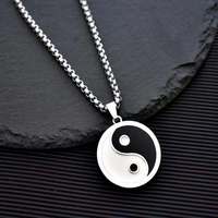Collier pendentif en acier inoxydable Tai Chi Bagua de style chinois - Accessoires tendance unisexes pour hommes
