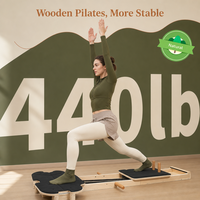 Reformer de Pilates pliable en bois RIVA avec ressorts certifiés - Équipement de studio et de gym de Pilates réglable et portable