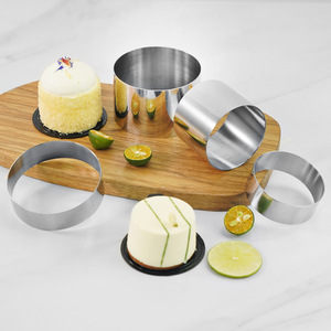 304 Stainless Steel Cake Mold Cylindrical Non-Stick Baking Tools For Pastry And Cake Making 4 Pieces Set - Product Image 1