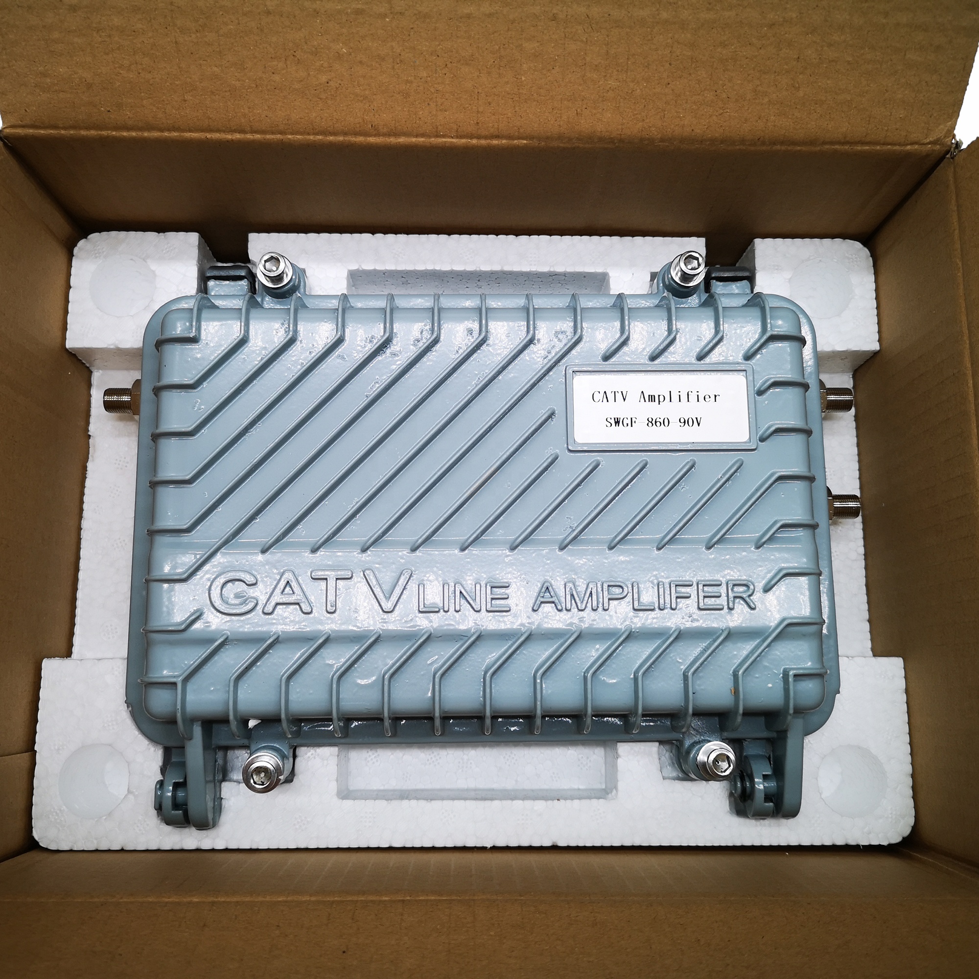 47-870mhz CATV Signal Amplifier - 29db Gain & Adjustable Output 47-870mhz CATV Signal Amplifier - 29db Gain & Adjustable Output