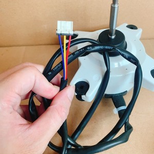 มอเตอร์ดีซี Midea Zkfn-57-10-2l 57w สำหรับเครื่องปรับอากาศภายนอกอาคาร 10p 3 สาย - Product Image 2