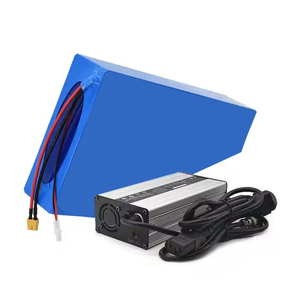 Batterie de vélo électrique triangulaire 52/60/72V 30Ah, batterie au lithium, pack de batteries en gros, sac de suspension pour vélo de montagne, cellules 21700 avec chargeur - Product Image 1