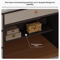Coiffeuse multifonctionnelle haut de gamme tendance avec miroir intégré et meuble de rangement, design épuré pour chambre d'appartement compacte