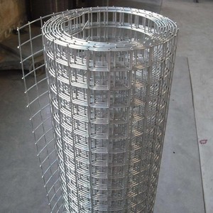 Hot Dipped Galvanized Welded <b>Wire</b> <b>Mesh</b> Anti-rust Welded <b>Mesh</b> for Farm Fencing Building Protection - Product Image 5