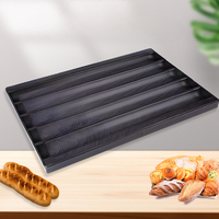 Moule à baguette en acier au carbone de qualité alimentaire avec revêtement antiadhésif et design perforé pour pain artisanal fait maison